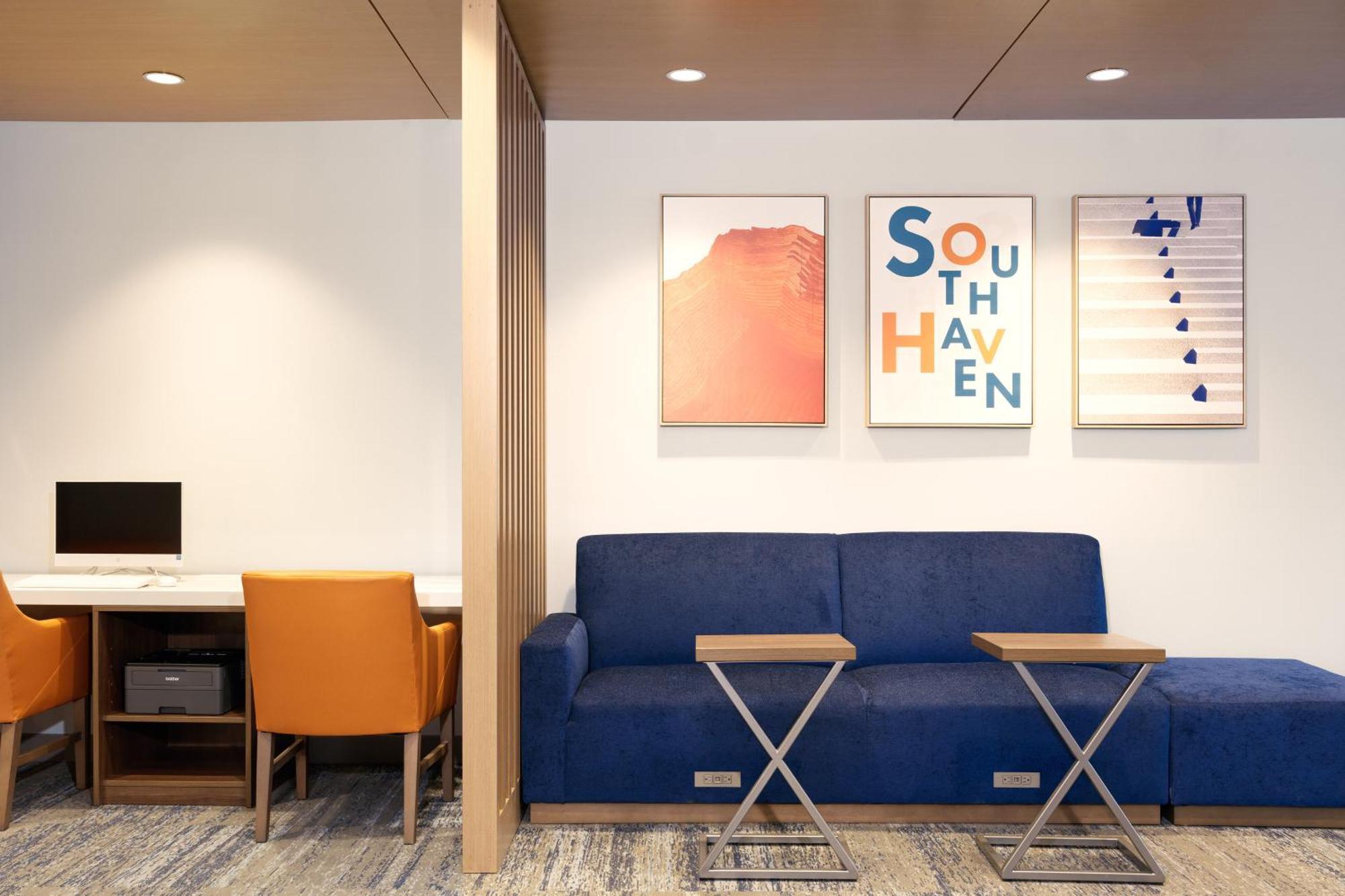 Holiday Inn Express Hotel & Suites Terre Haute By Ihg Exteriör bild