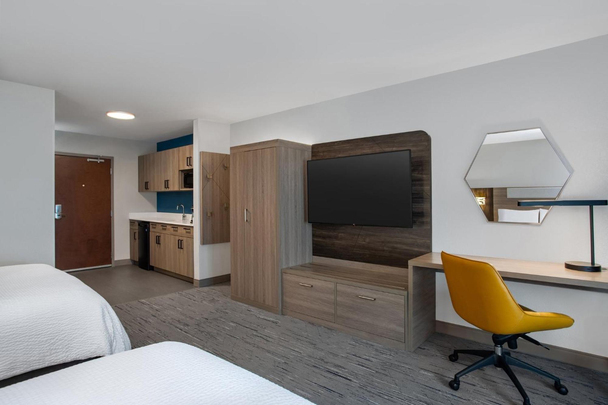 Holiday Inn Express Hotel & Suites Terre Haute By Ihg Exteriör bild