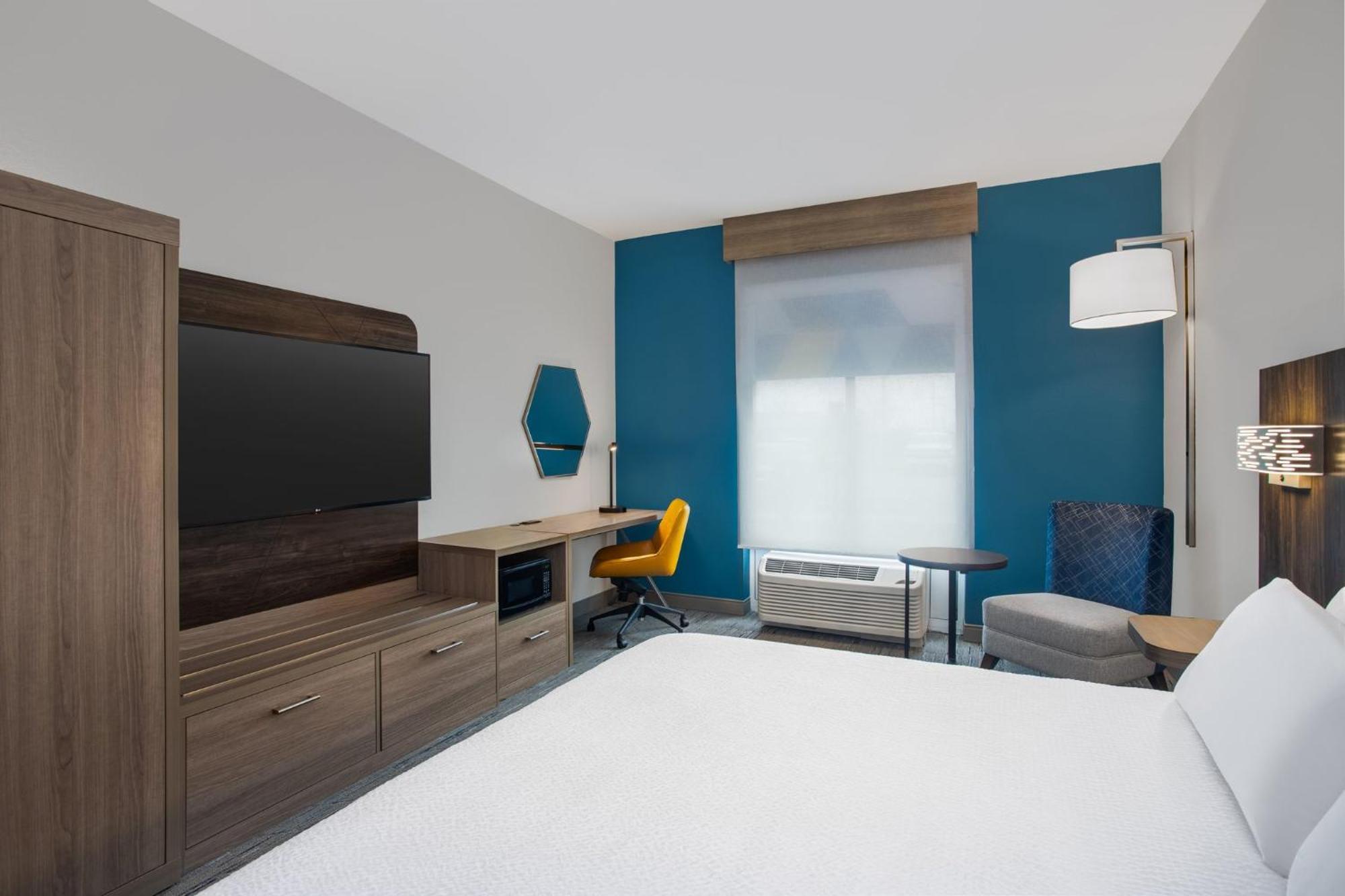 Holiday Inn Express Hotel & Suites Terre Haute By Ihg Exteriör bild