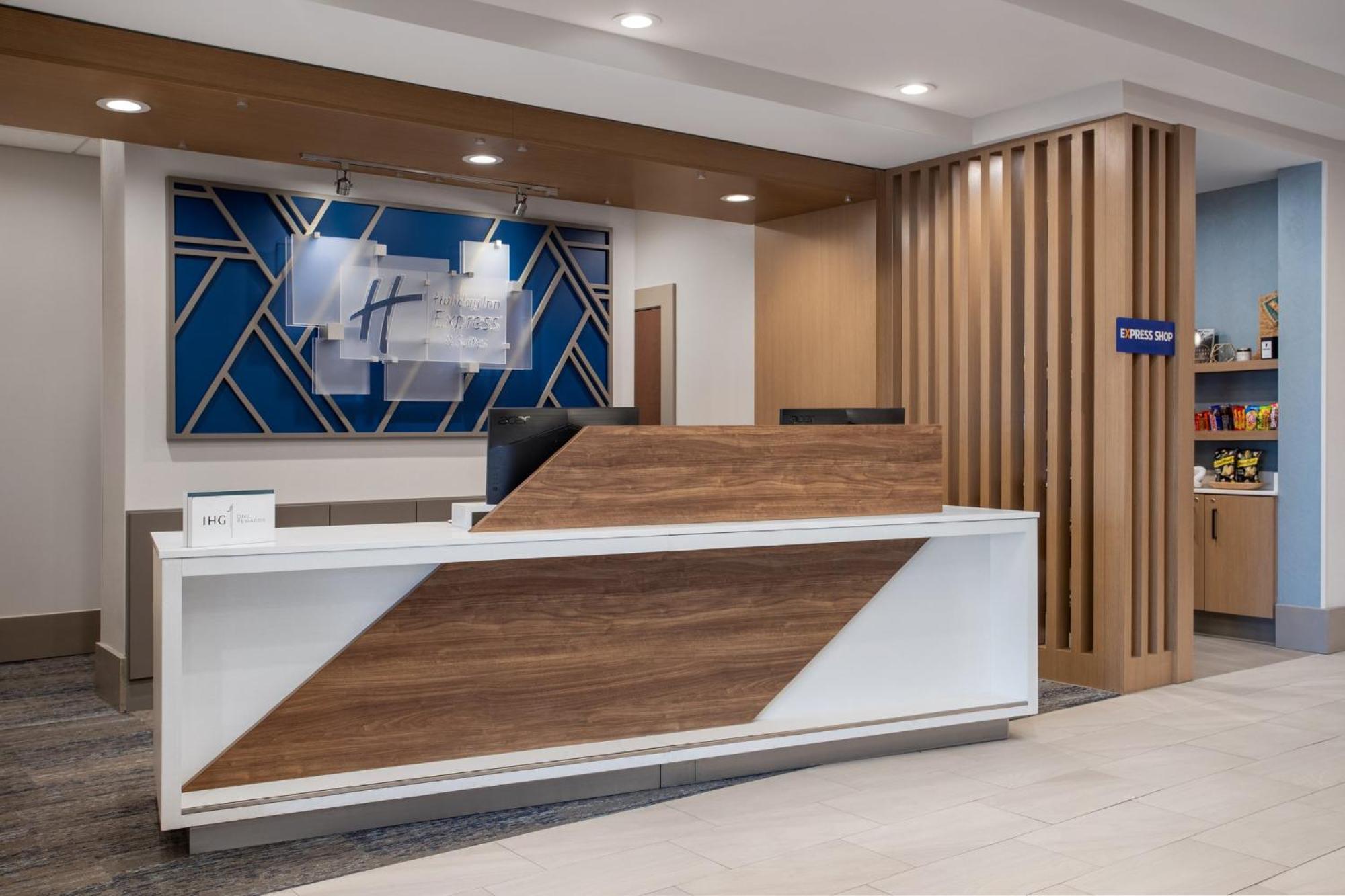 Holiday Inn Express Hotel & Suites Terre Haute By Ihg Exteriör bild
