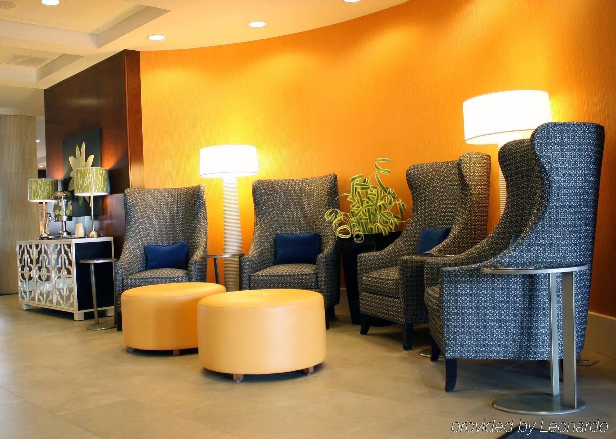 Holiday Inn Express Hotel & Suites Terre Haute By Ihg Exteriör bild